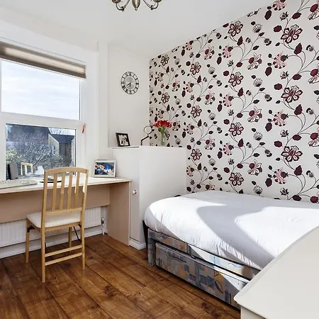 Veeve - House Torbay Road - Queen's Park בית נופש